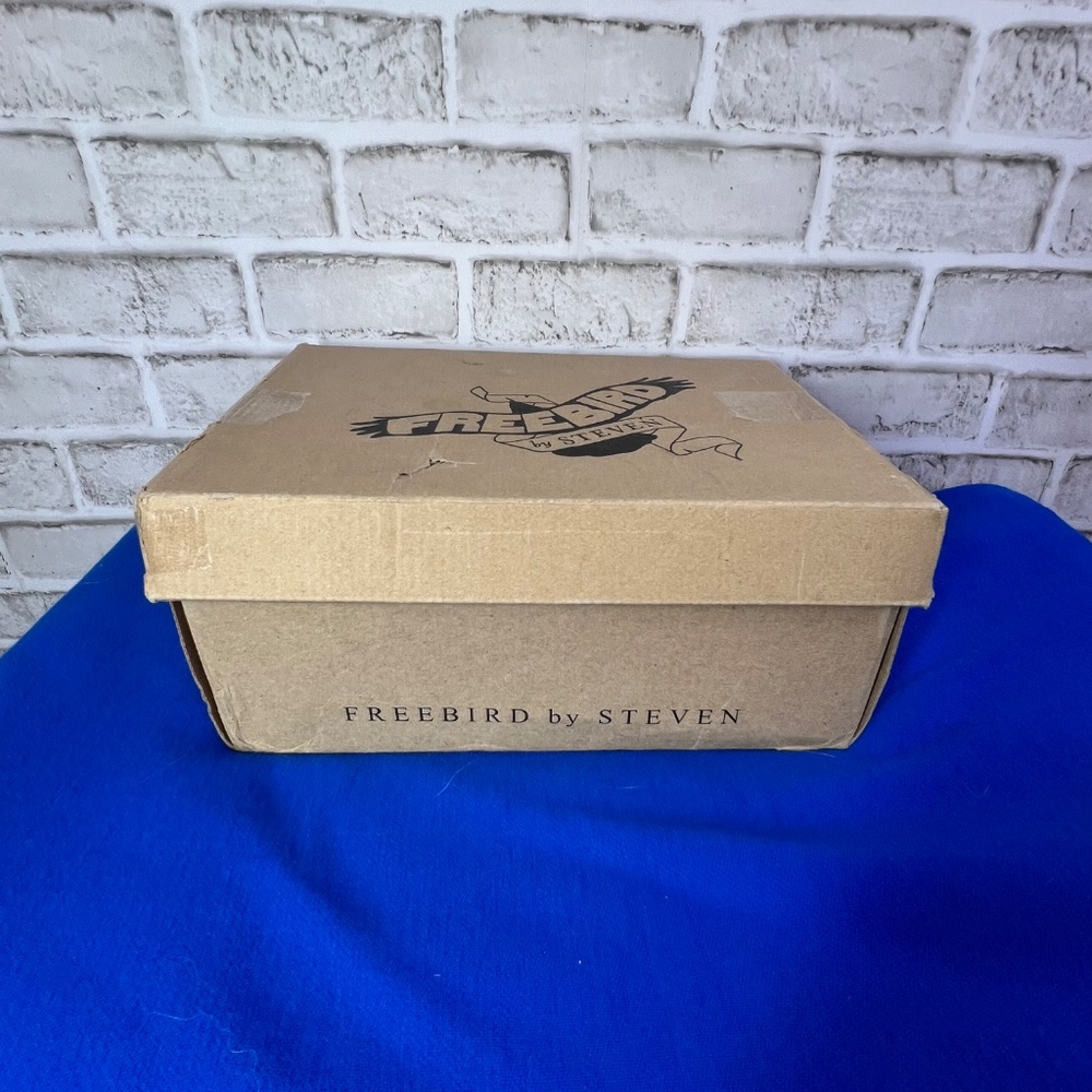 🦅|•FREEBIRD BY STEVEN•| BAY Patchwork Bootie Sandal Lace Up Back Size 9 - Picture 12 of 12